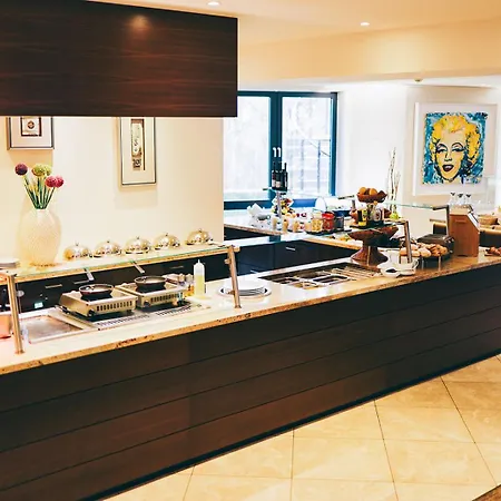 L'Arrivee Hotel & Spa Hotel 4*